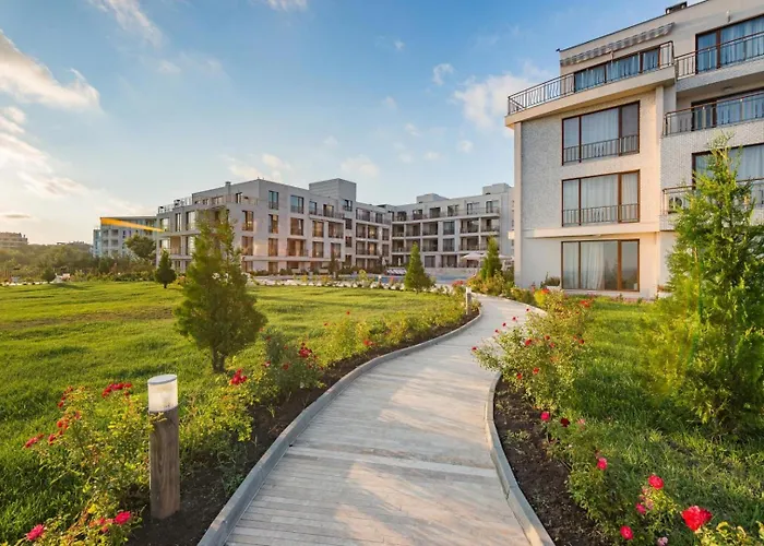 Beachfront One Bedroom Diamond Sarafovo студио в Diamond сарафово Lägenhet *